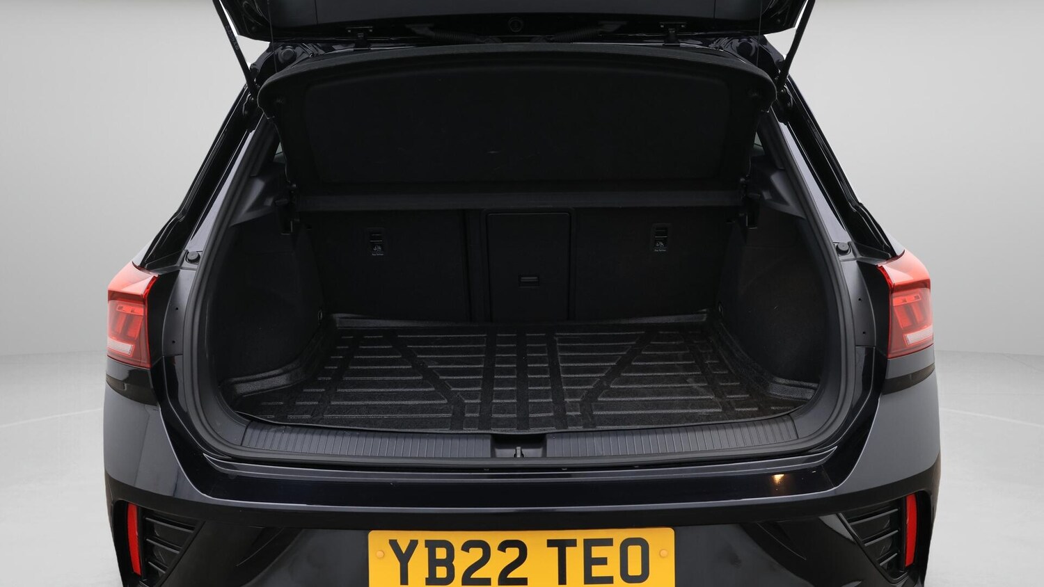 Used Volkswagen T-Roc 2022 for sale - 76499451: Photo 18