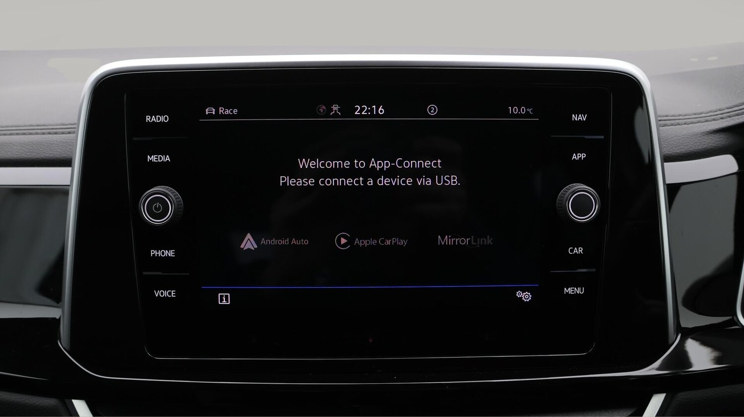 Used Volkswagen T-Roc 2022 for sale - 76499451: Photo 26