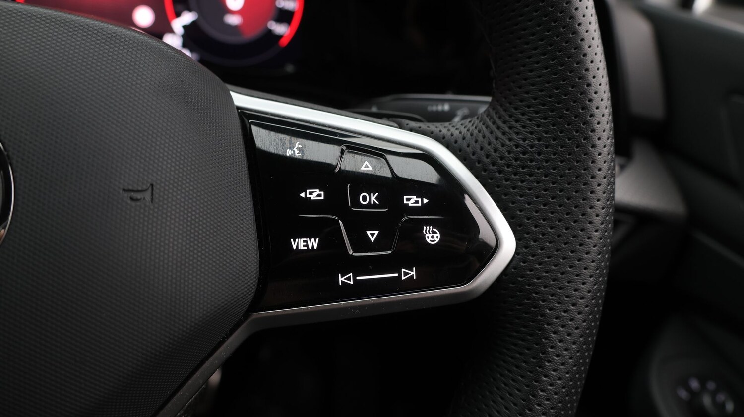 Used Volkswagen Golf 2024 for sale - 77610502: Photo 25