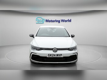 Used Volkswagen Golf 2024 for sale - 77610502: Photo