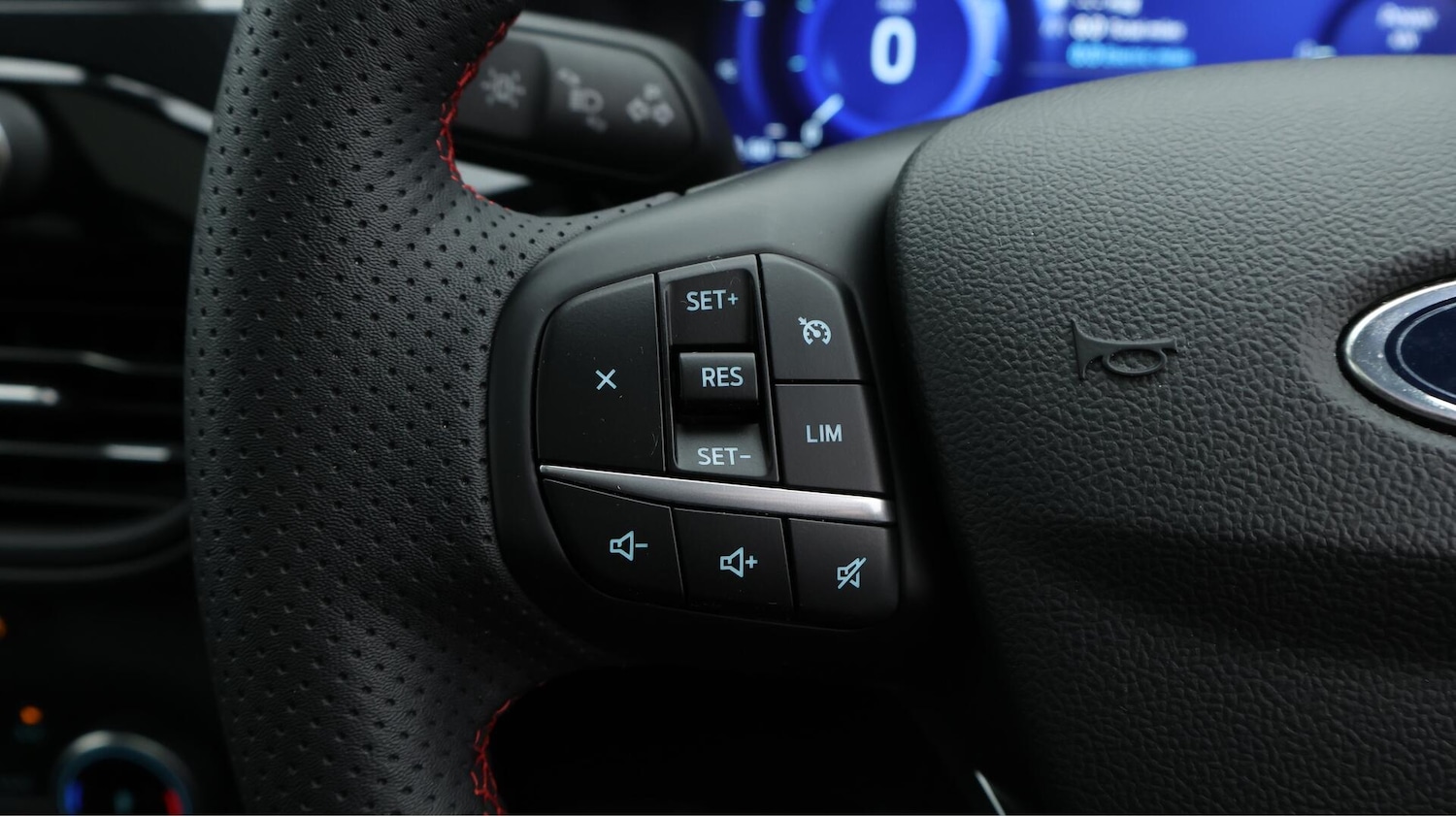 Used Ford Kuga 2023 for sale - 76326189: Photo 28