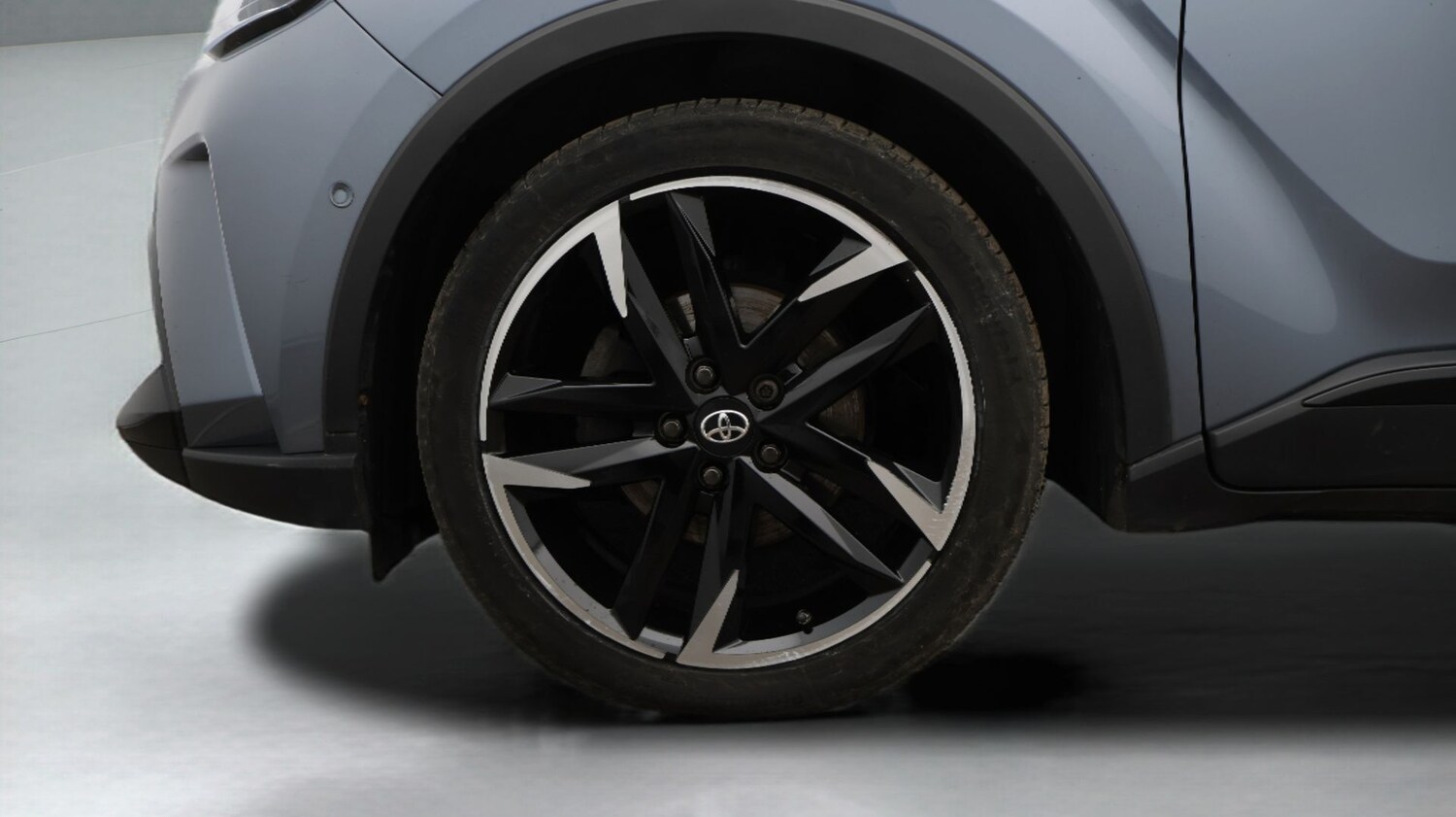 Used Toyota C-HR 2023 for sale - 77300627: Photo 18