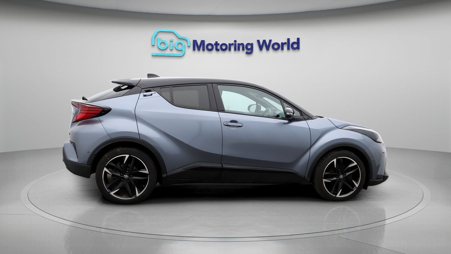 Used Toyota C-HR 2023 for sale - 77300627: Photo 8