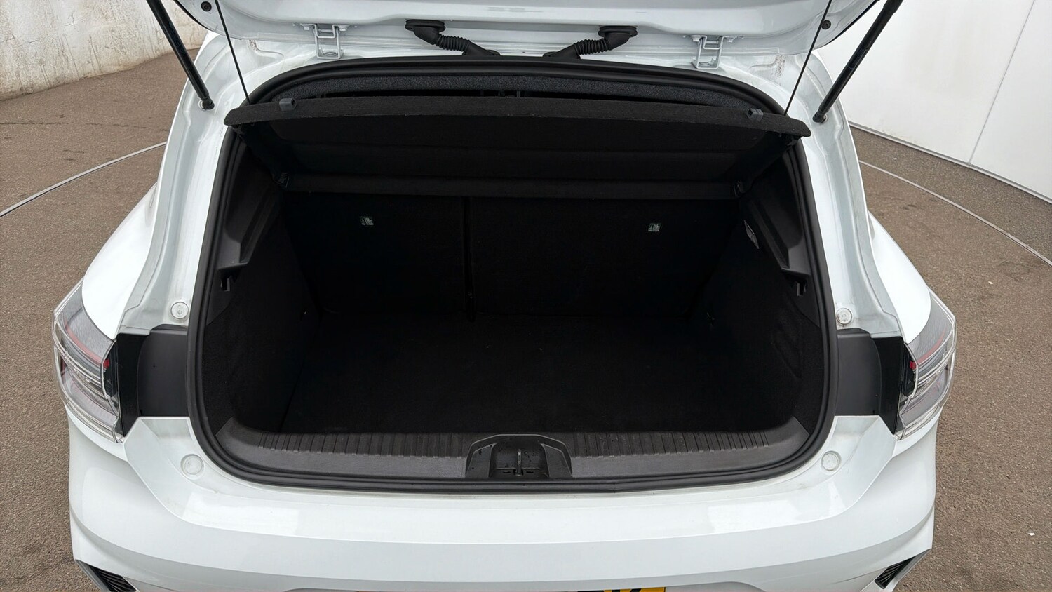 Used Renault Clio 2024 for sale - 77915509: Photo 16