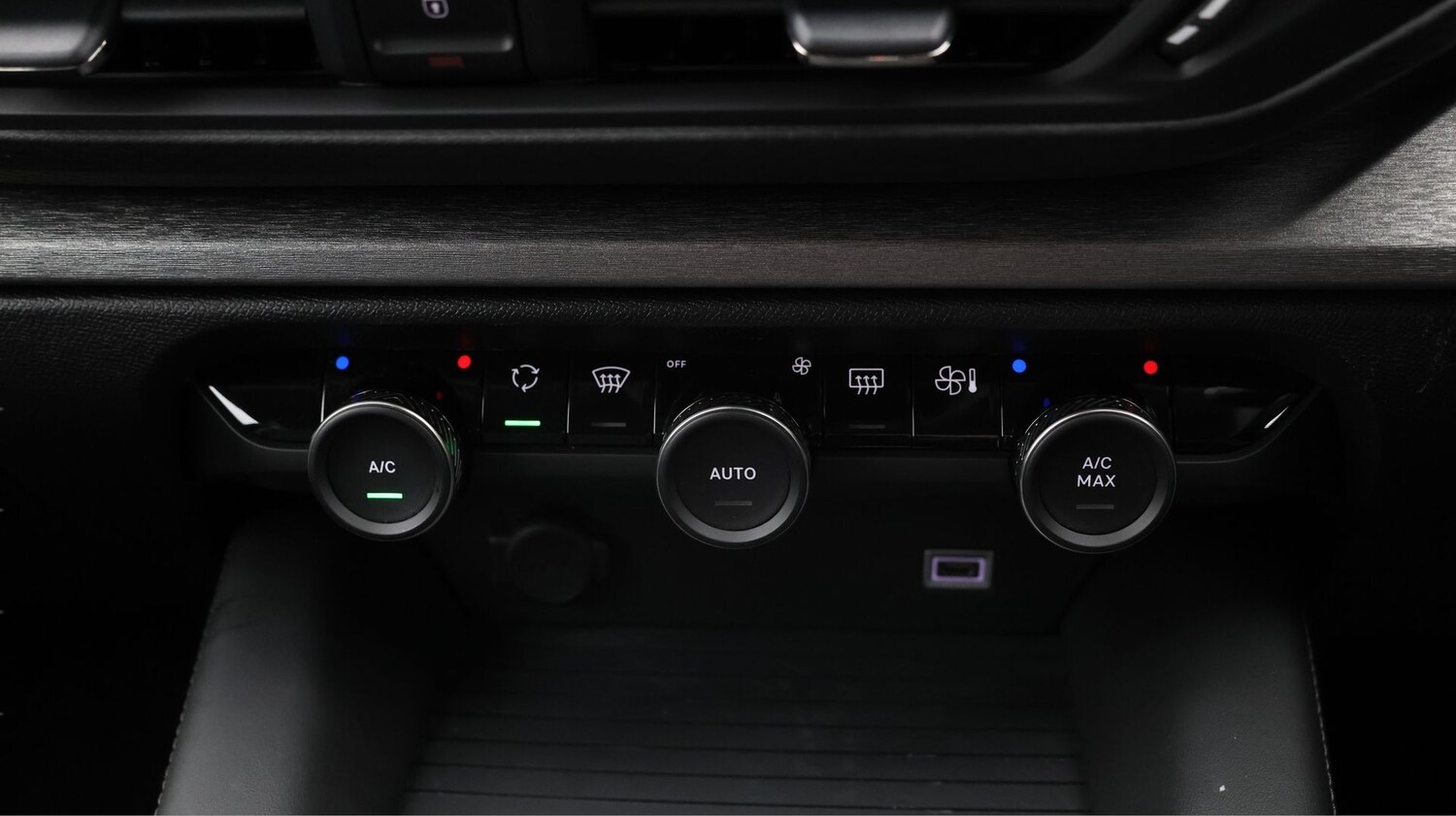 Used Citroen C5 X 2023 for sale - 77675134: Photo 12