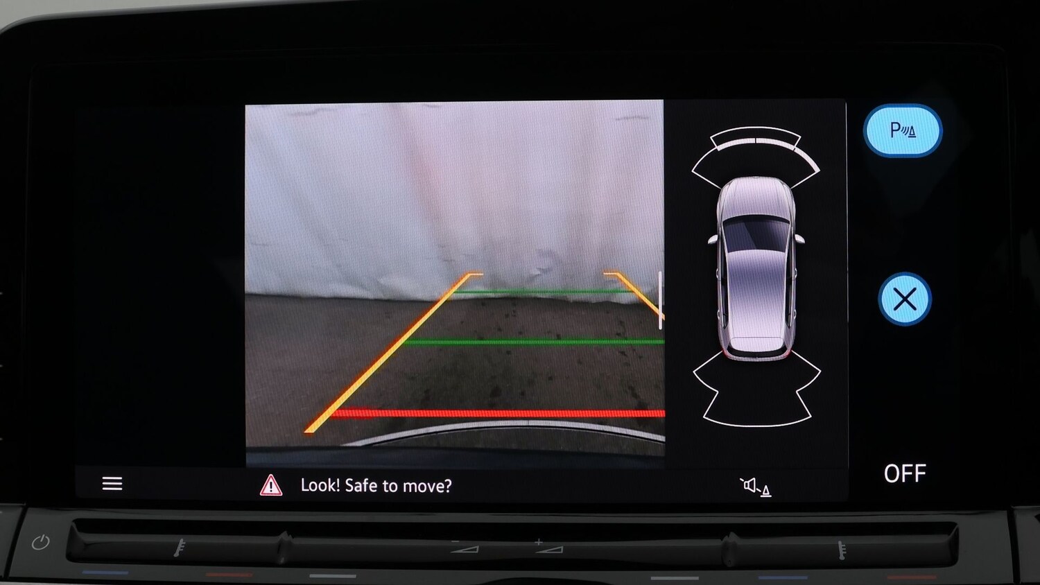 Used Volkswagen Golf 2021 for sale - 77232875: Photo 24