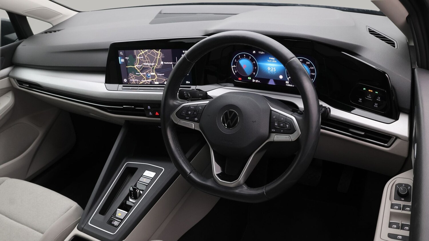 Used Volkswagen Golf 2021 for sale - 77232875: Photo 9