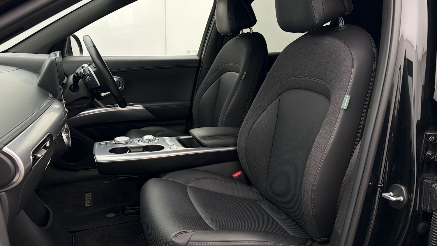 Used Genesis GV60 2022 for sale - 77844552: Photo 13