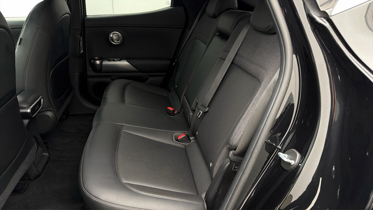 Used Genesis GV60 2022 for sale - 77844552: Photo 15