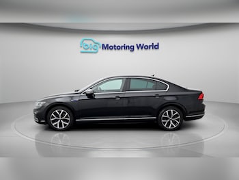 Used Volkswagen Passat 2021 for sale - 78615696: Photo