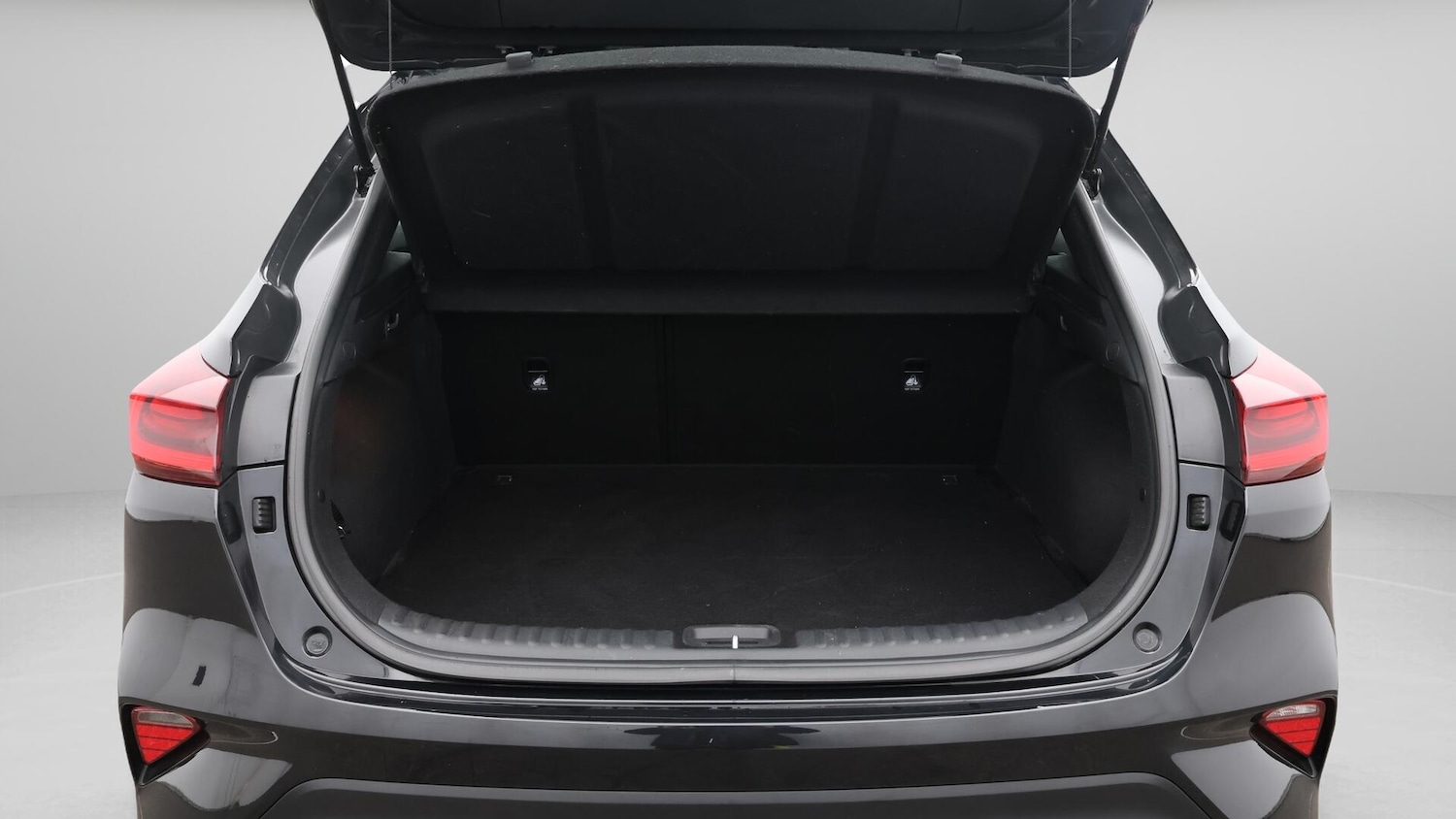 Used Kia XCeed 2021 for sale - 76537706: Photo 18