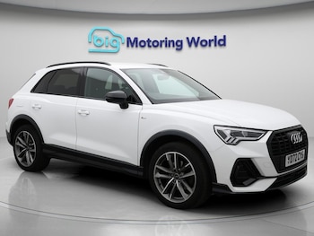 Audi - Q3