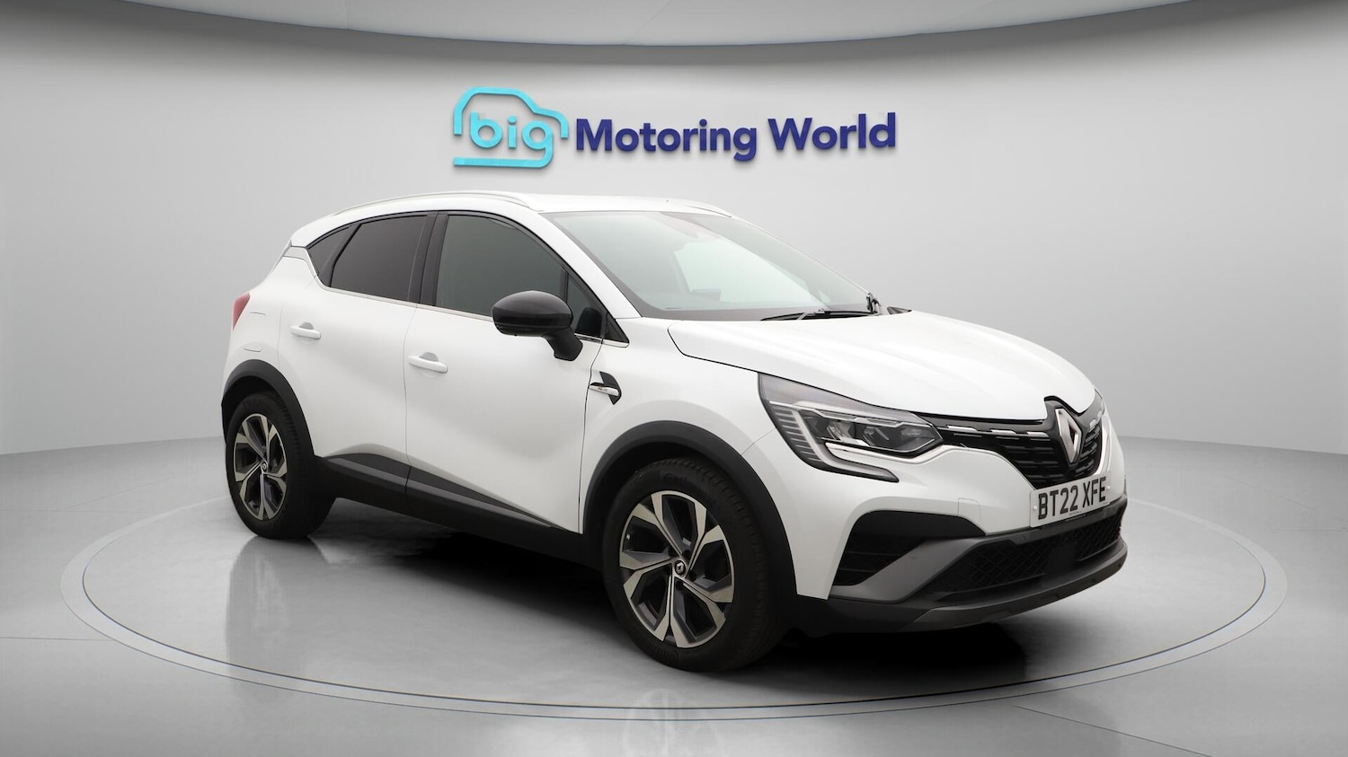 Used Renault Captur 2022 for sale - 76371526: Photo 2