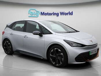 2023 (23) - 58kWh V1 Hatchback 5dr Electric Auto (204 ps)