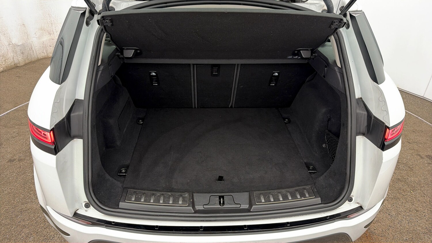 Used Land Rover Range Rover Evoque 2020 for sale - 78081199: Photo 16