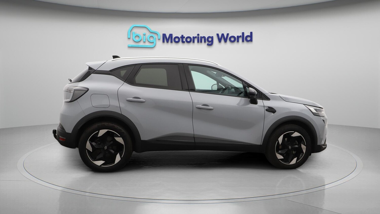 Used Renault Captur 2024 for sale - 76550005: Photo 9