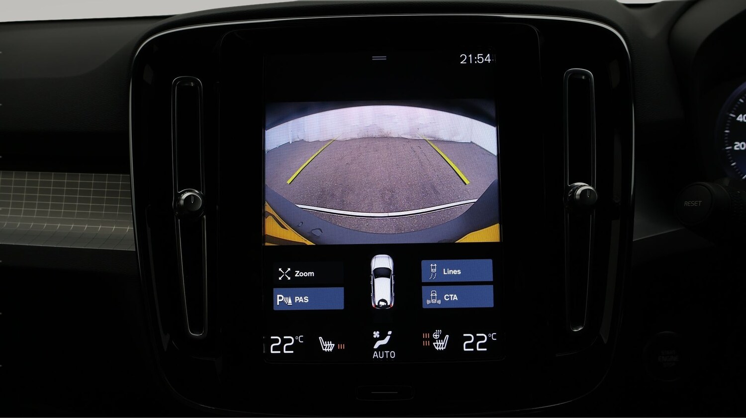 Used Volvo XC40 2023 for sale - 77501577: Photo 21