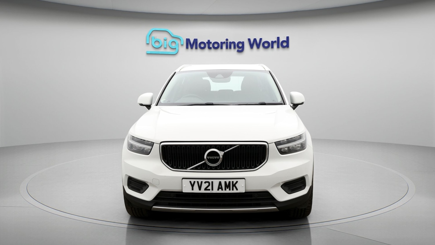Used Volvo XC40 2021 for sale - 77541807: Photo 2