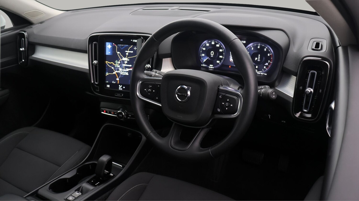 Used Volvo XC40 2021 for sale - 77541807: Photo 9