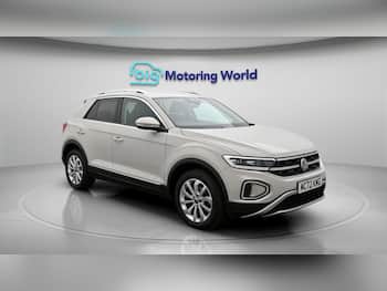 Used Volkswagen T-Roc 2023 for sale - 79704836: Photo