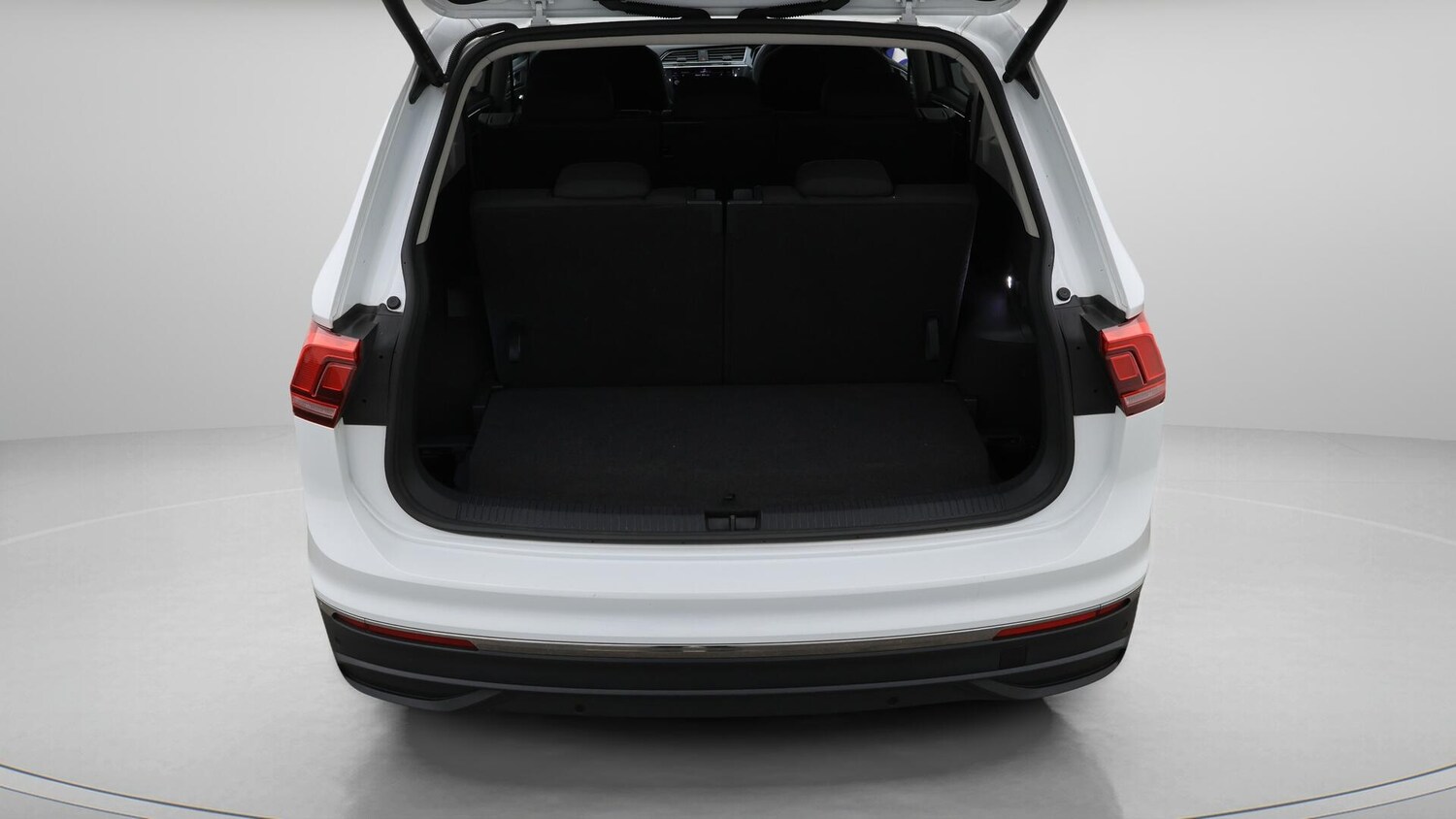 Used Volkswagen Tiguan Allspace 2023 for sale - 76472590: Photo 22