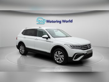 Used Volkswagen Tiguan Allspace 2023 for sale - 76472590: Photo