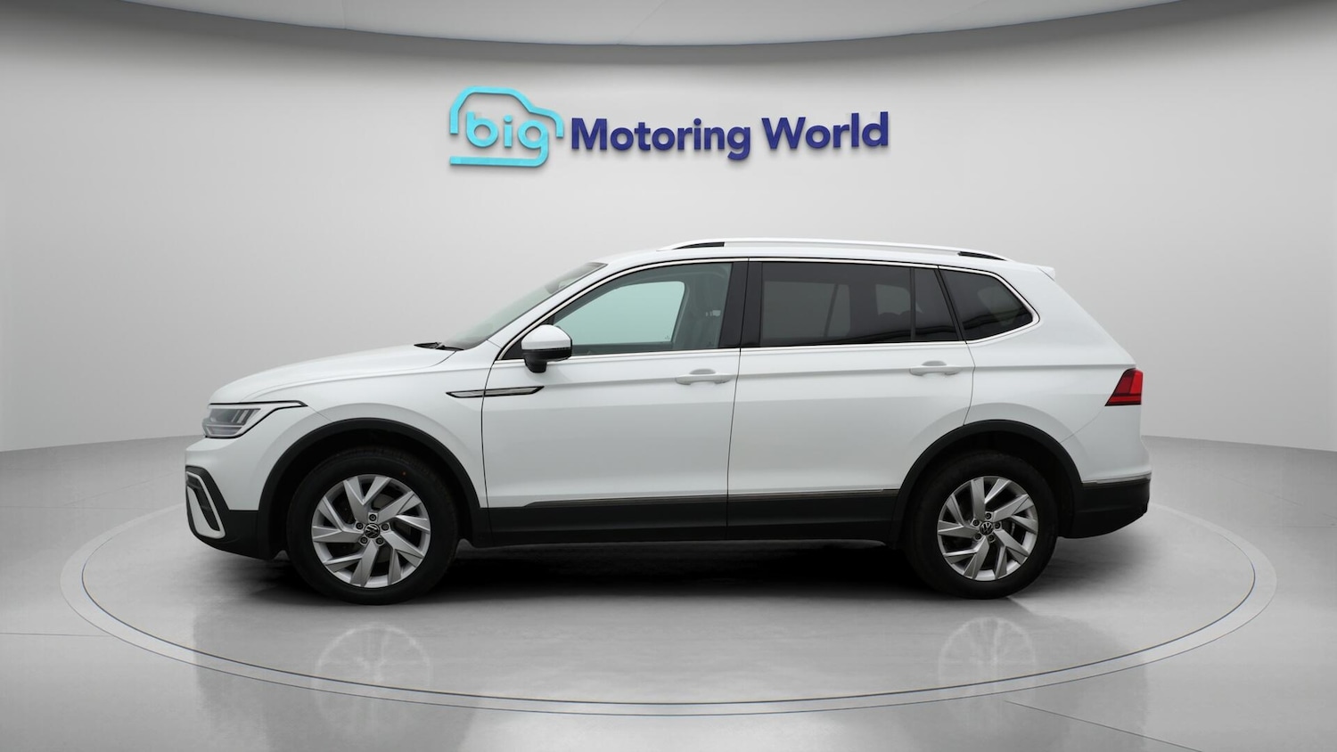 Used Volkswagen Tiguan Allspace 2023 for sale - 76472590: Photo 5