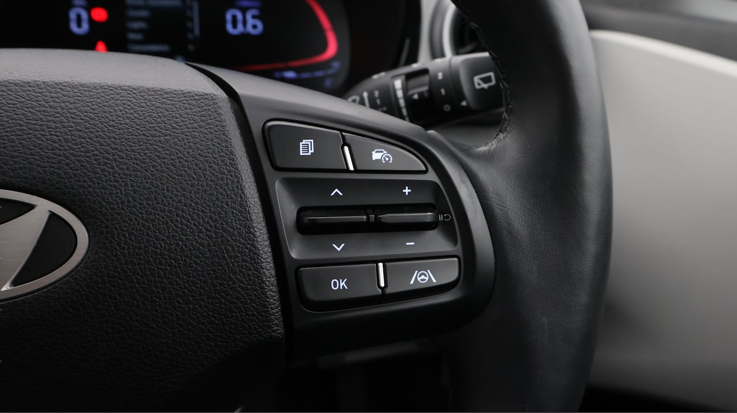 Used Hyundai i10 2024 for sale - 77767936: Photo 24