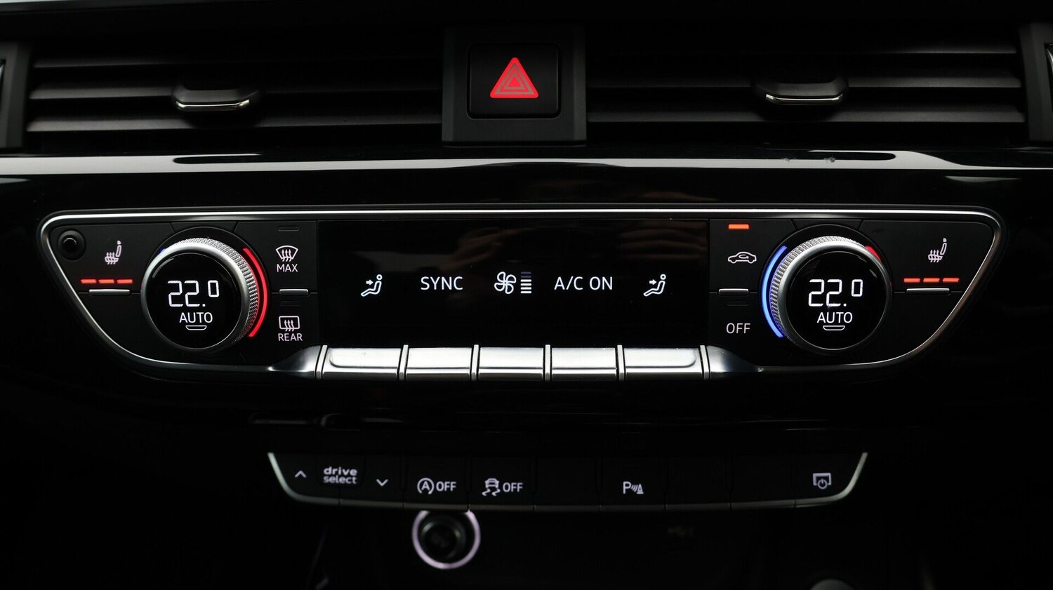 Used Audi A4 2020 for sale - 77208639: Photo 12