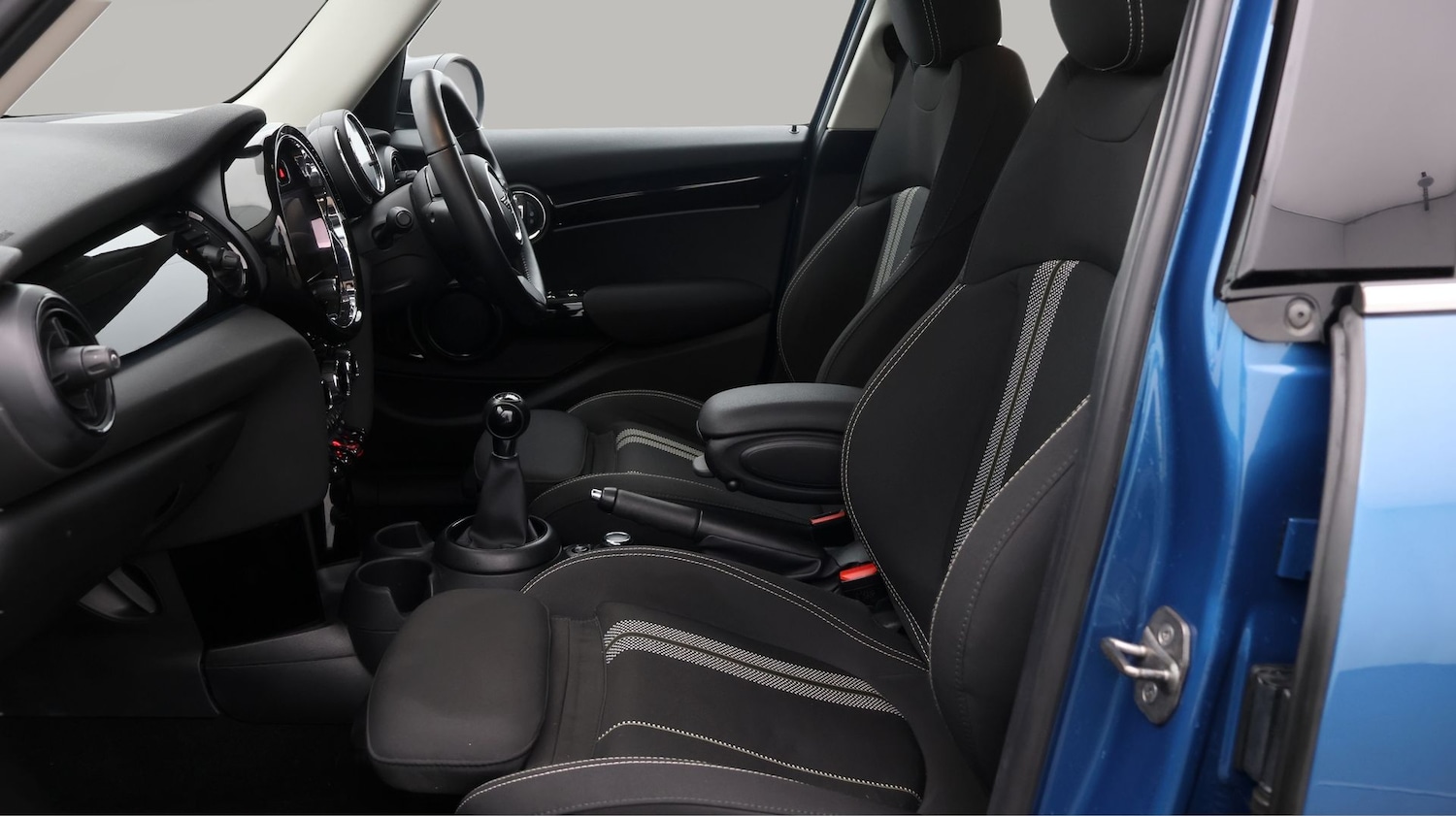 Used MINI Hatch 2022 for sale - 77804056: Photo 14