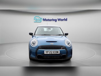 Used MINI Hatch 2022 for sale - 77804056: Photo