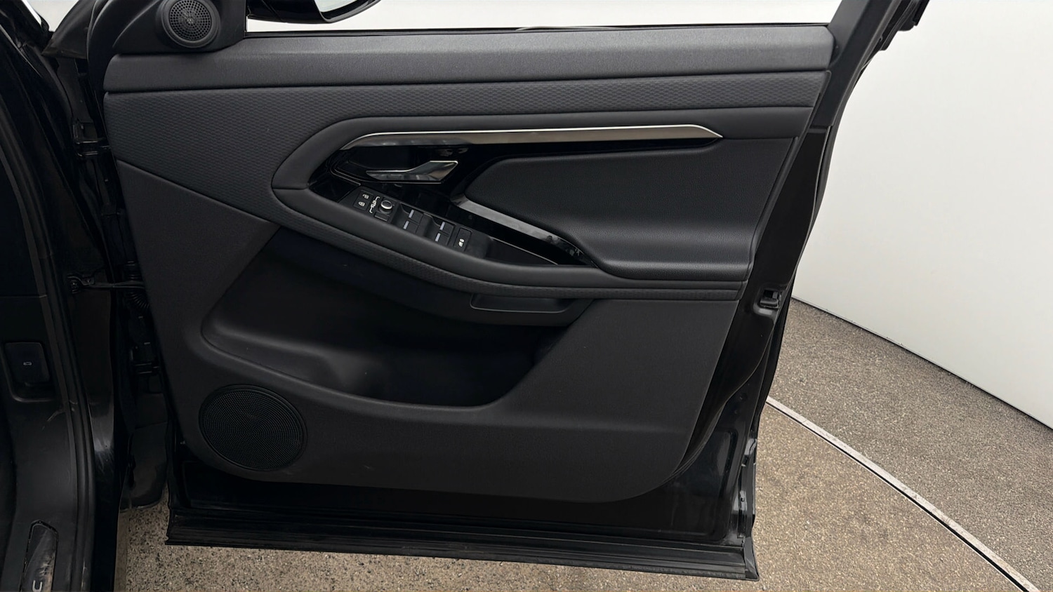 Used Land Rover Range Rover Evoque 2022 for sale - 77896193: Photo 14