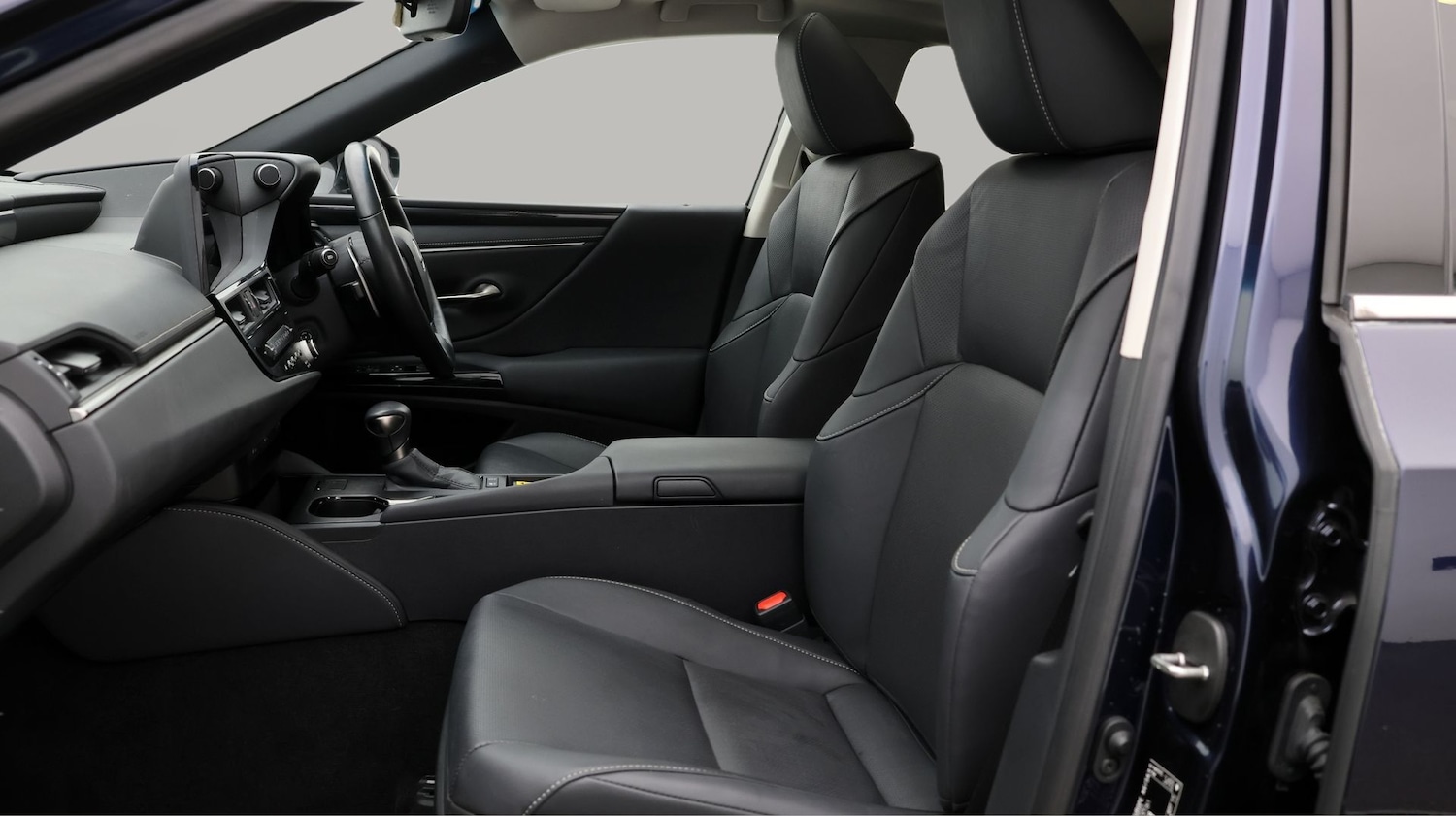 Used Lexus ES 2023 for sale - 77377895: Photo 14