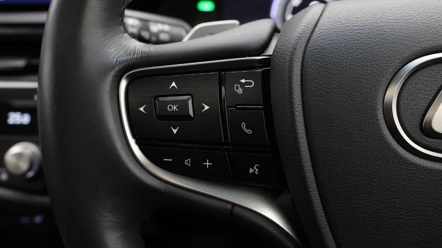 Used Lexus ES 2023 for sale - 77377895: Photo 26