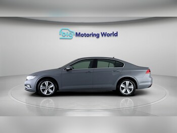 Used Volkswagen Passat 2022 for sale - 78366536: Photo