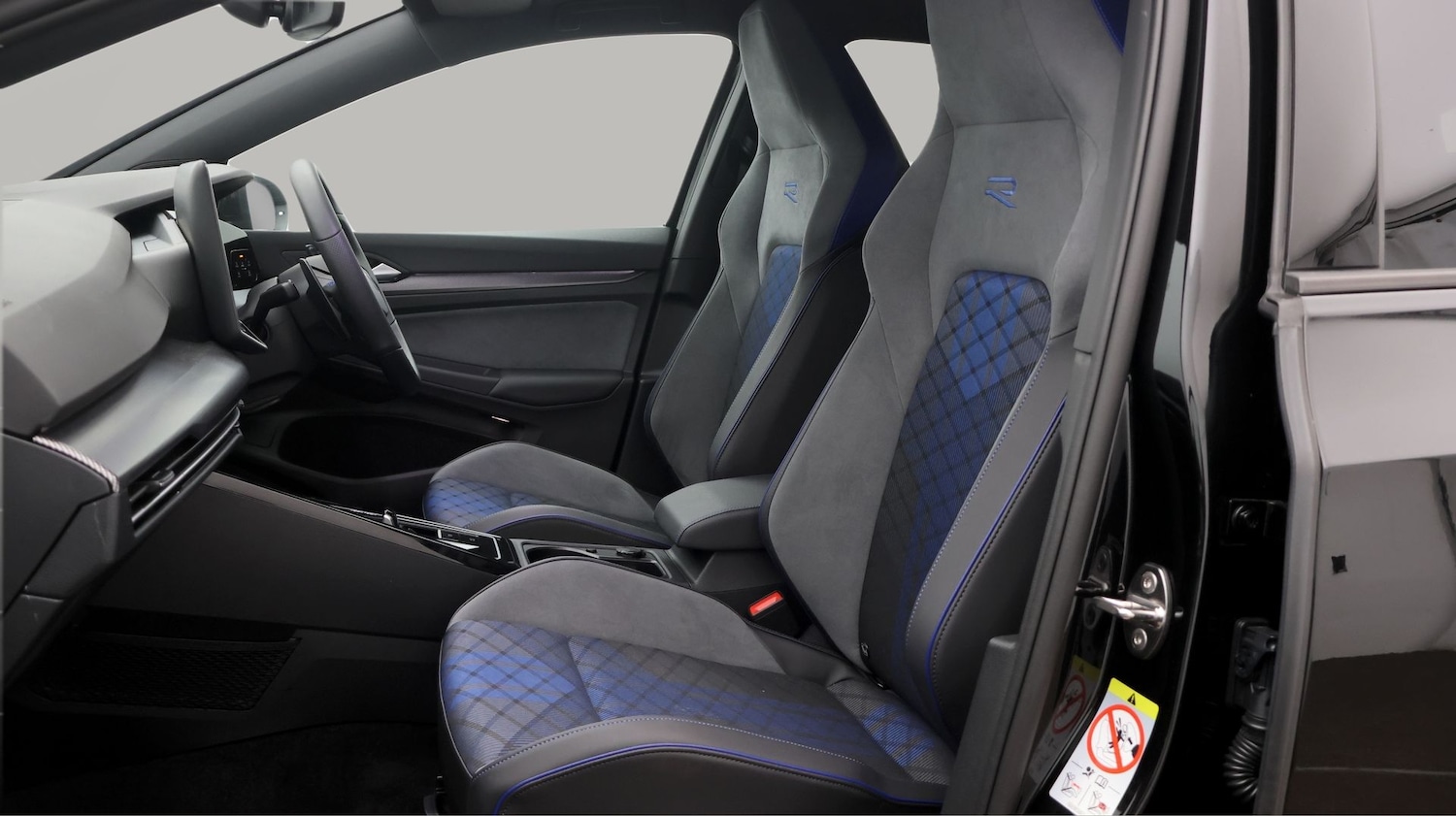 Used Volkswagen Golf 2025 for sale - 77831959: Photo 14