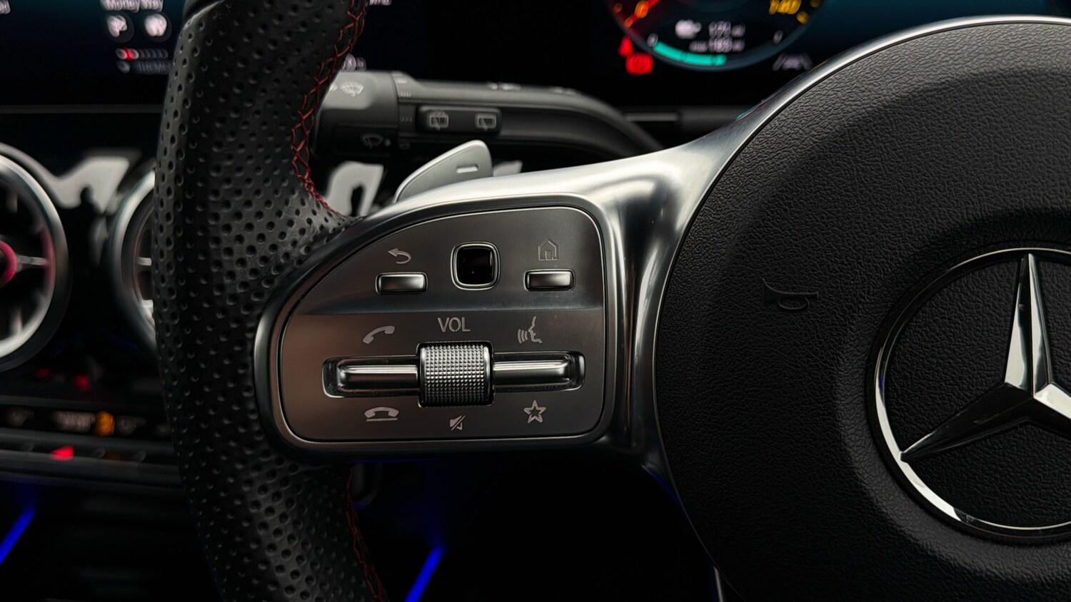 Used Mercedes-Benz EQA 2023 for sale - 77947233: Photo 22