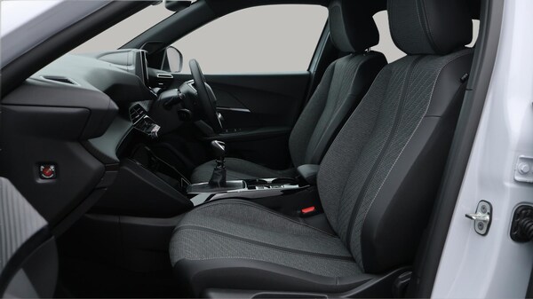 Used Peugeot 2008 2024 for sale - 75601244: Photo 15