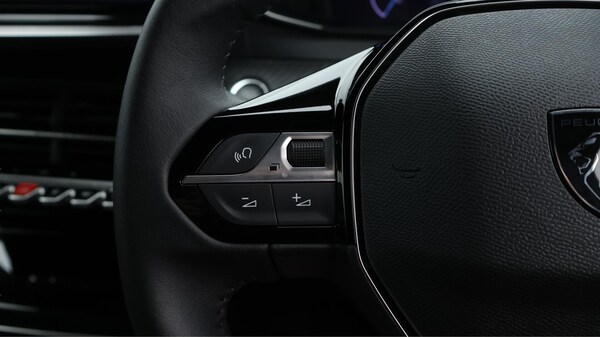 Used Peugeot 2008 2024 for sale - 75601244: Photo 24