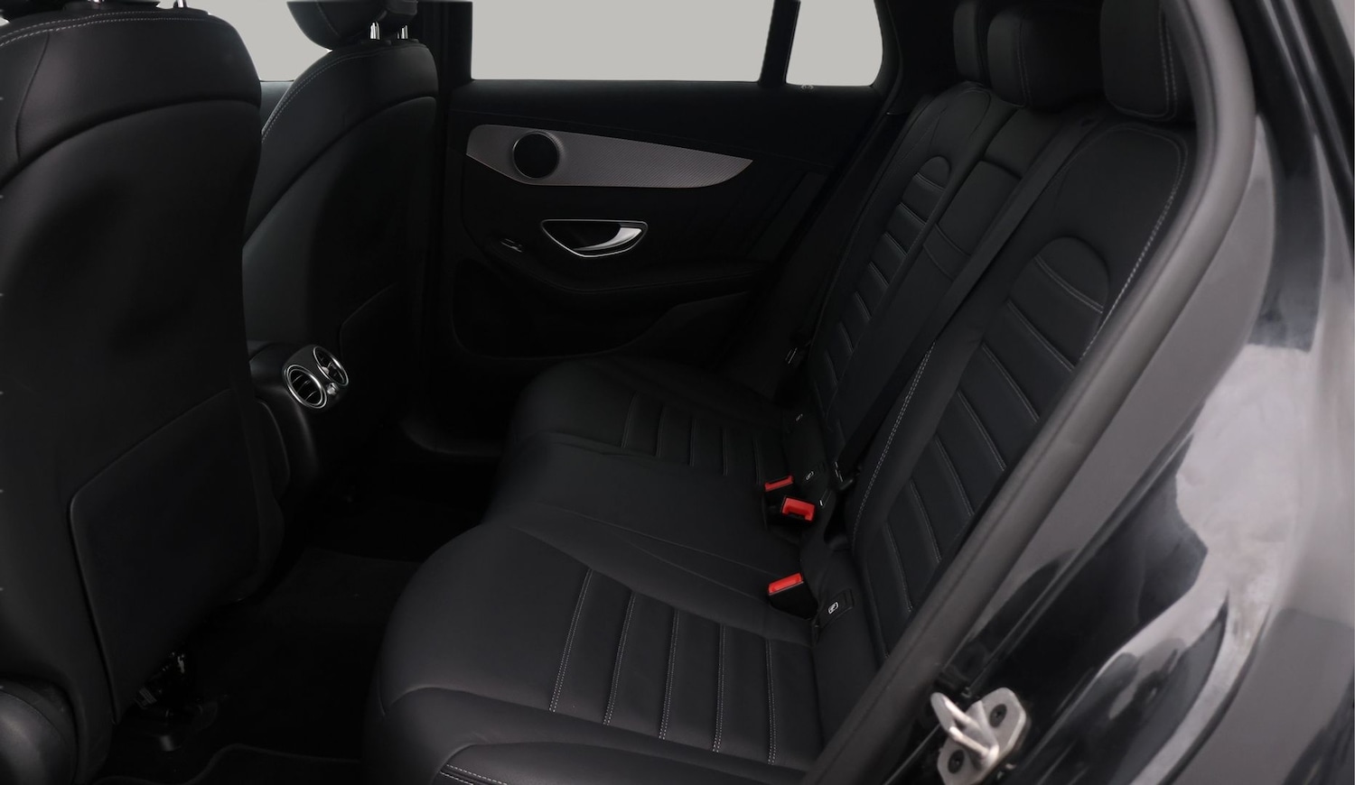 Used Mercedes-Benz EQC 2023 for sale - 77420108: Photo 16