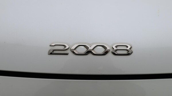 Used Peugeot E-2008 2021 for sale - 76152779: Photo 20