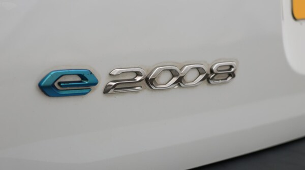 Used Peugeot E-2008 2021 for sale - 76152779: Photo 21