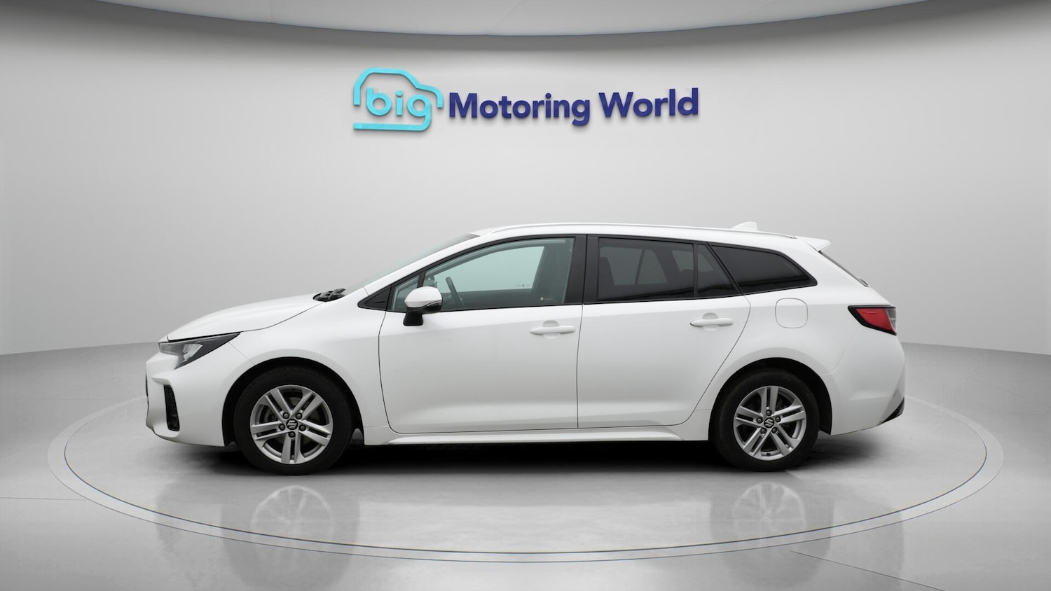 Used Suzuki Swace 2023 for sale - 76423787: Photo 5