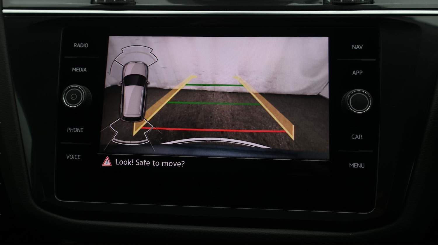 Used Volkswagen Tiguan 2021 for sale - 76572342: Photo 25