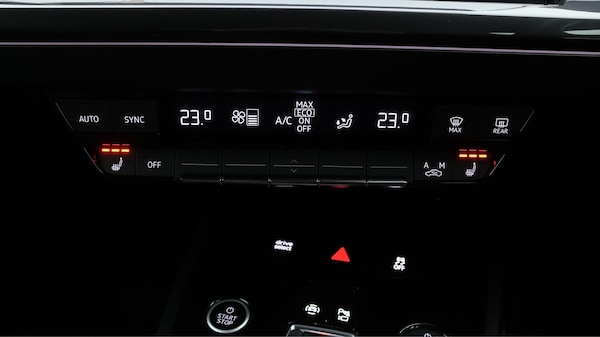 Used Audi Q4 e-tron 2021 for sale - 75990535: Photo 17