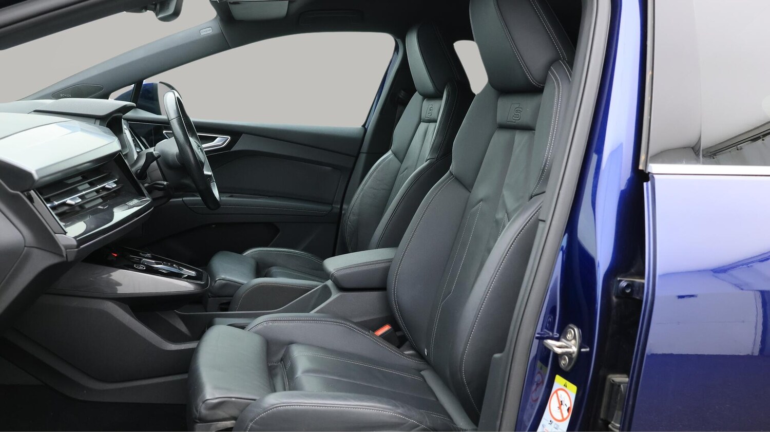 Used Audi Q4 e-tron 2021 for sale - 75990535: Photo 21