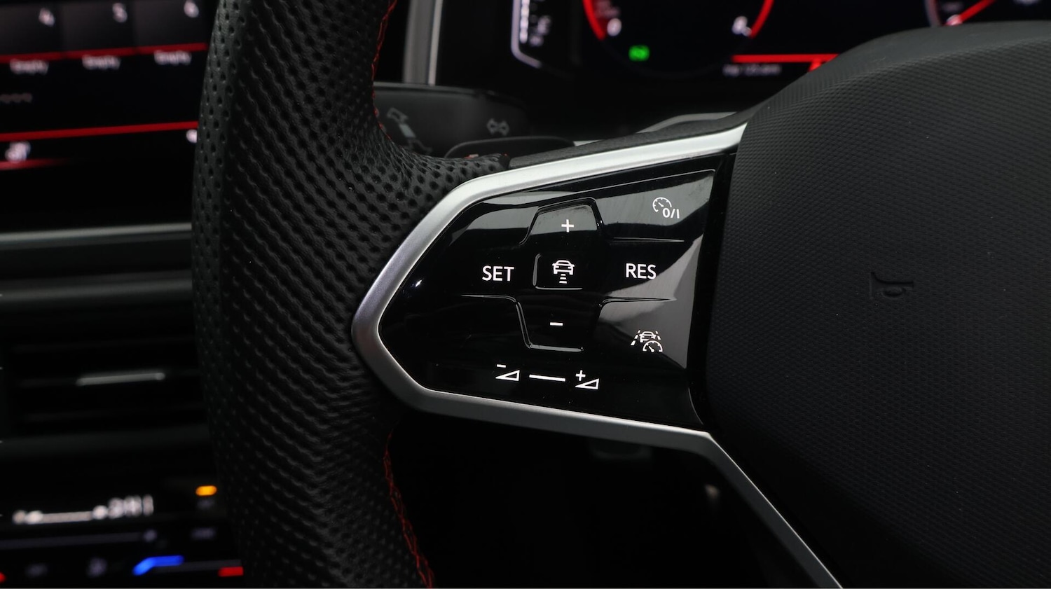 Used Volkswagen Polo 2023 for sale - 76714722: Photo 23