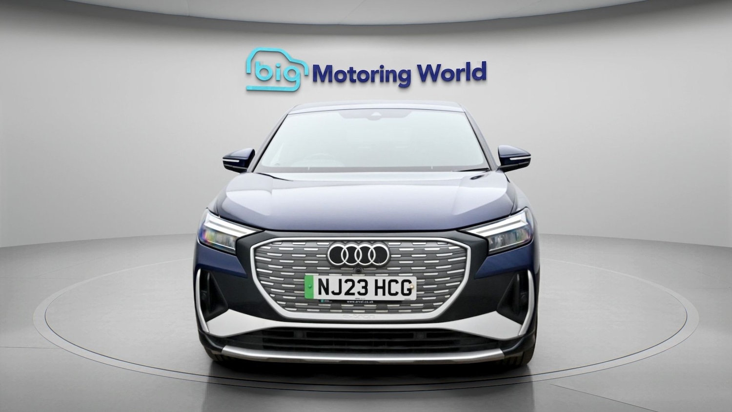 Used Audi Q4 e-tron 2023 for sale - 78011464: Photo 2