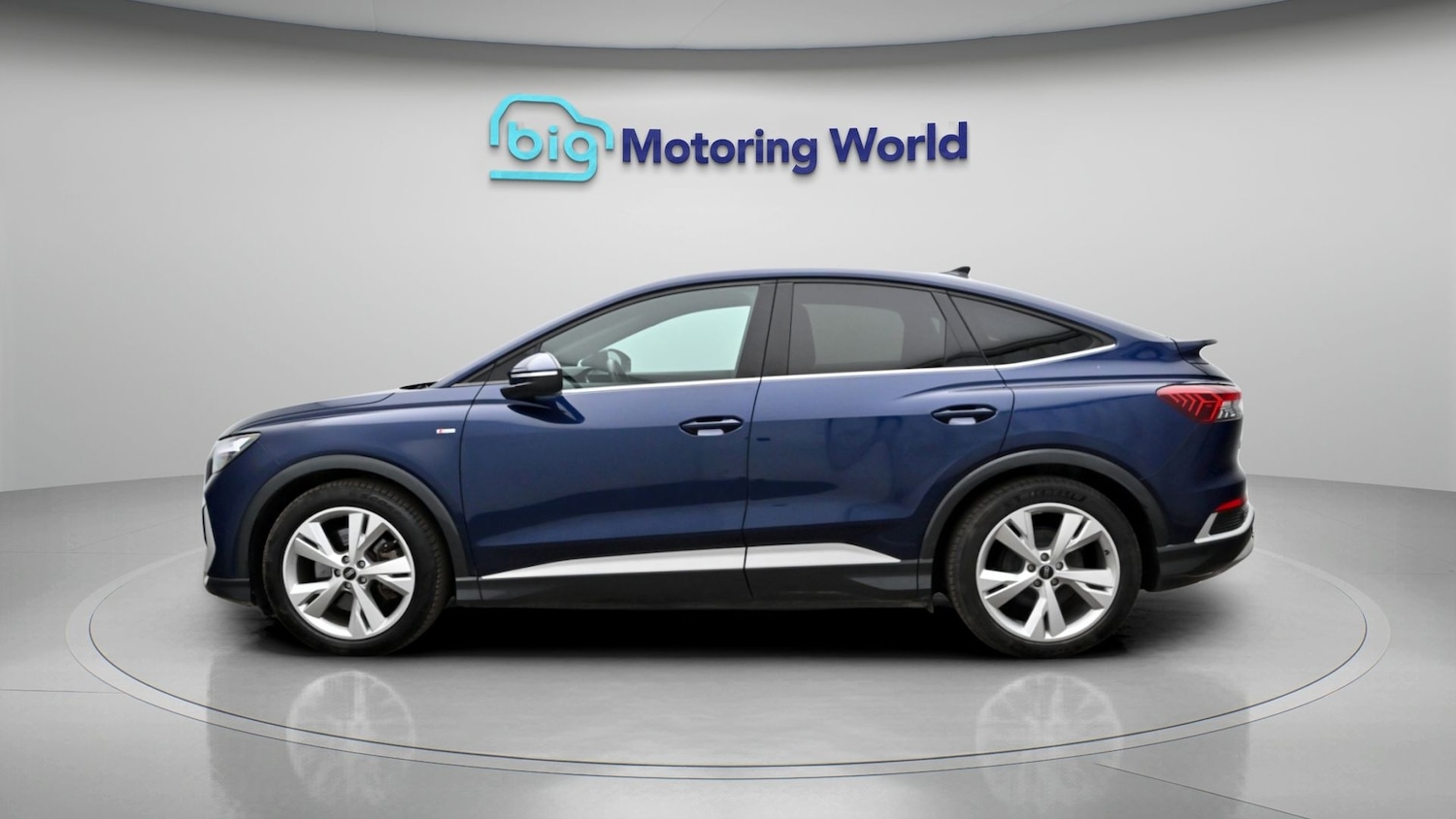 Used Audi Q4 e-tron 2023 for sale - 78011464: Photo 4