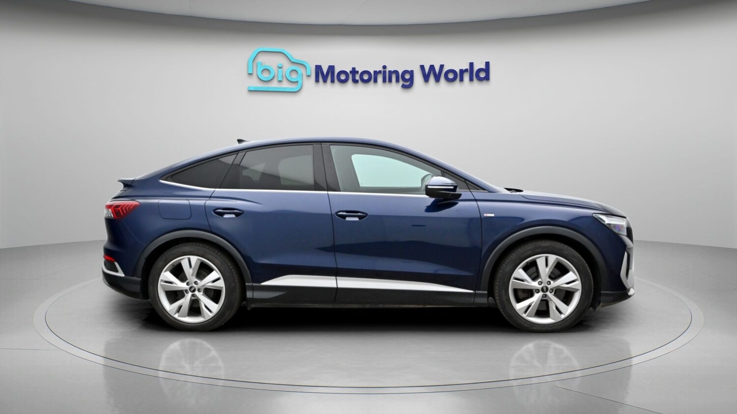 Used Audi Q4 e-tron 2023 for sale - 78011464: Photo 8